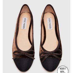 steve madden brown velvet cap toe ballet flats size 10